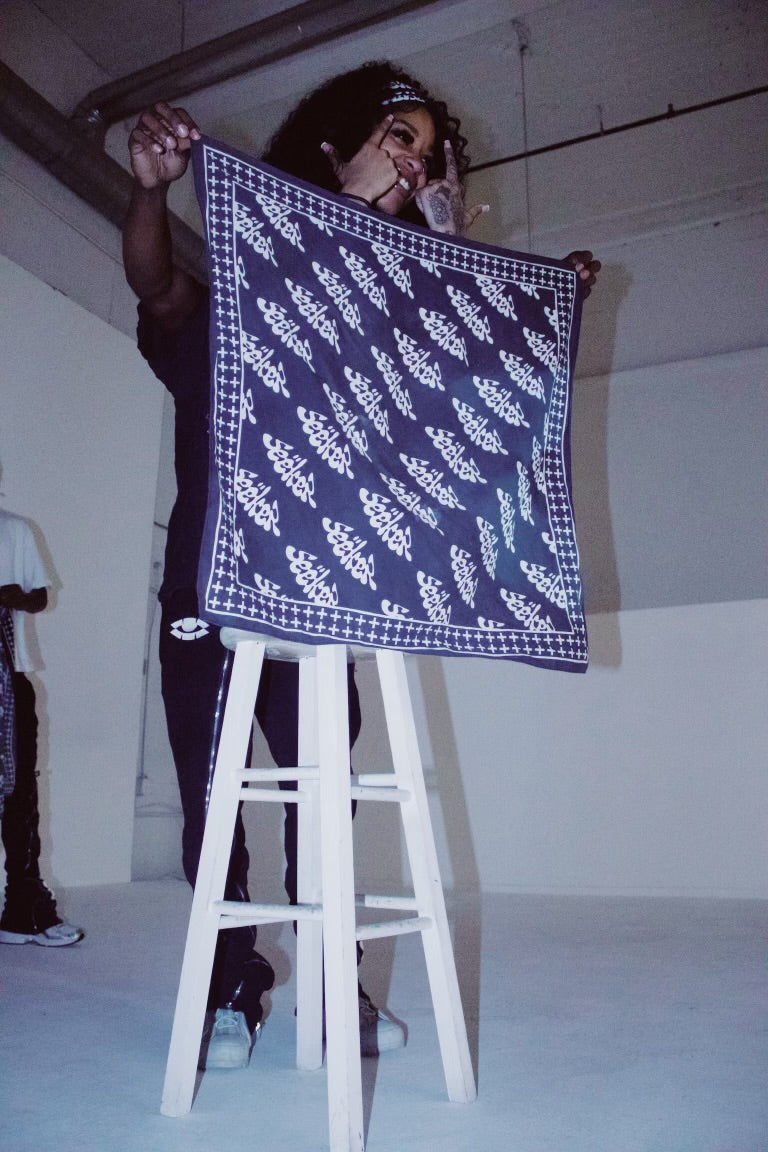Black Seeker Bandana